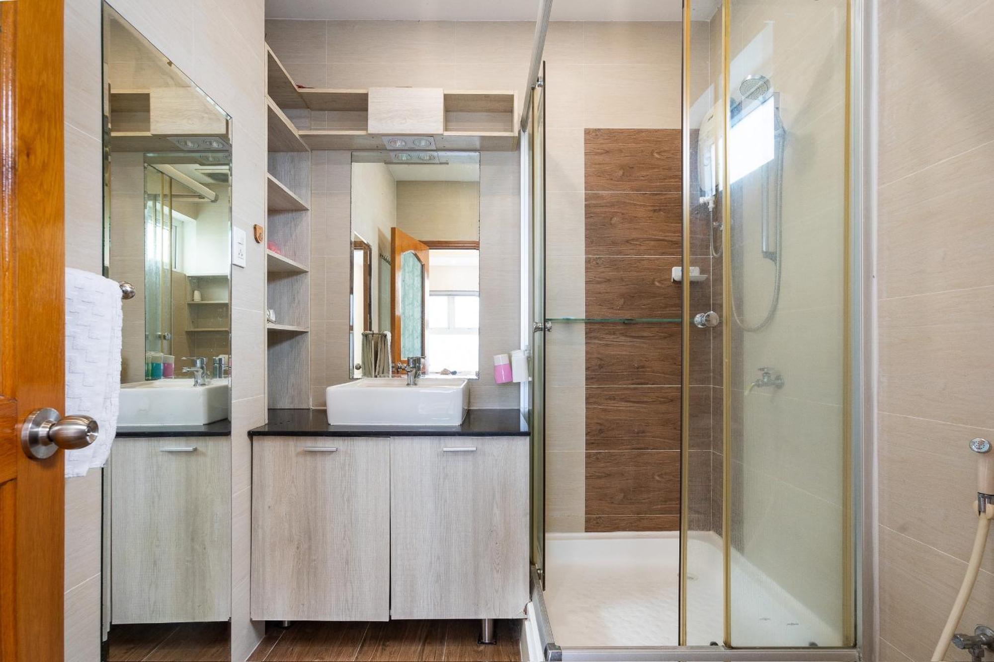 Căn Hộ Cao Cấp 3 Sao Quận 10 - Hong Dao House Căn hộ TP. Hồ Chí Minh