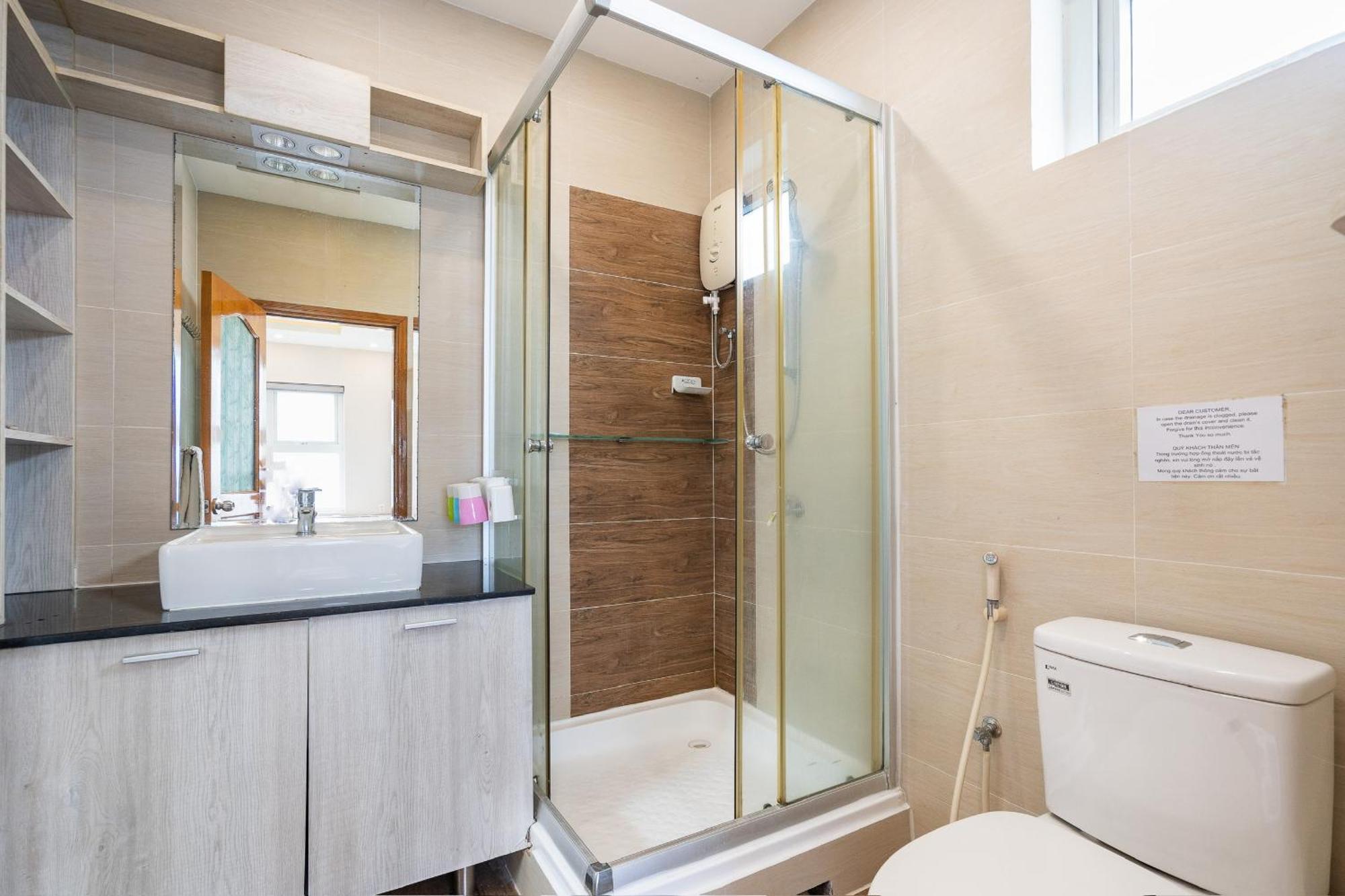 Căn Hộ Cao Cấp 3 Sao Quận 10 - Hong Dao House Căn hộ *