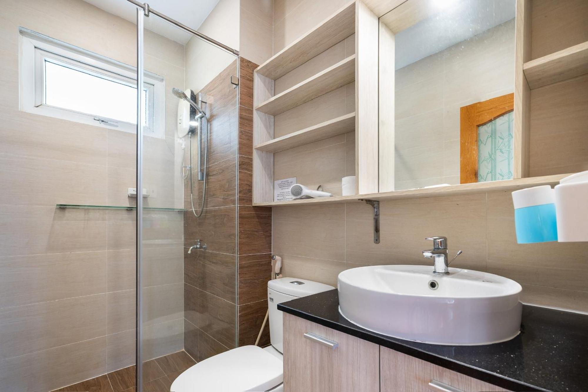 Căn Hộ Cao Cấp 3 Sao Quận 10 - Hong Dao House Căn hộ TP. Hồ Chí Minh